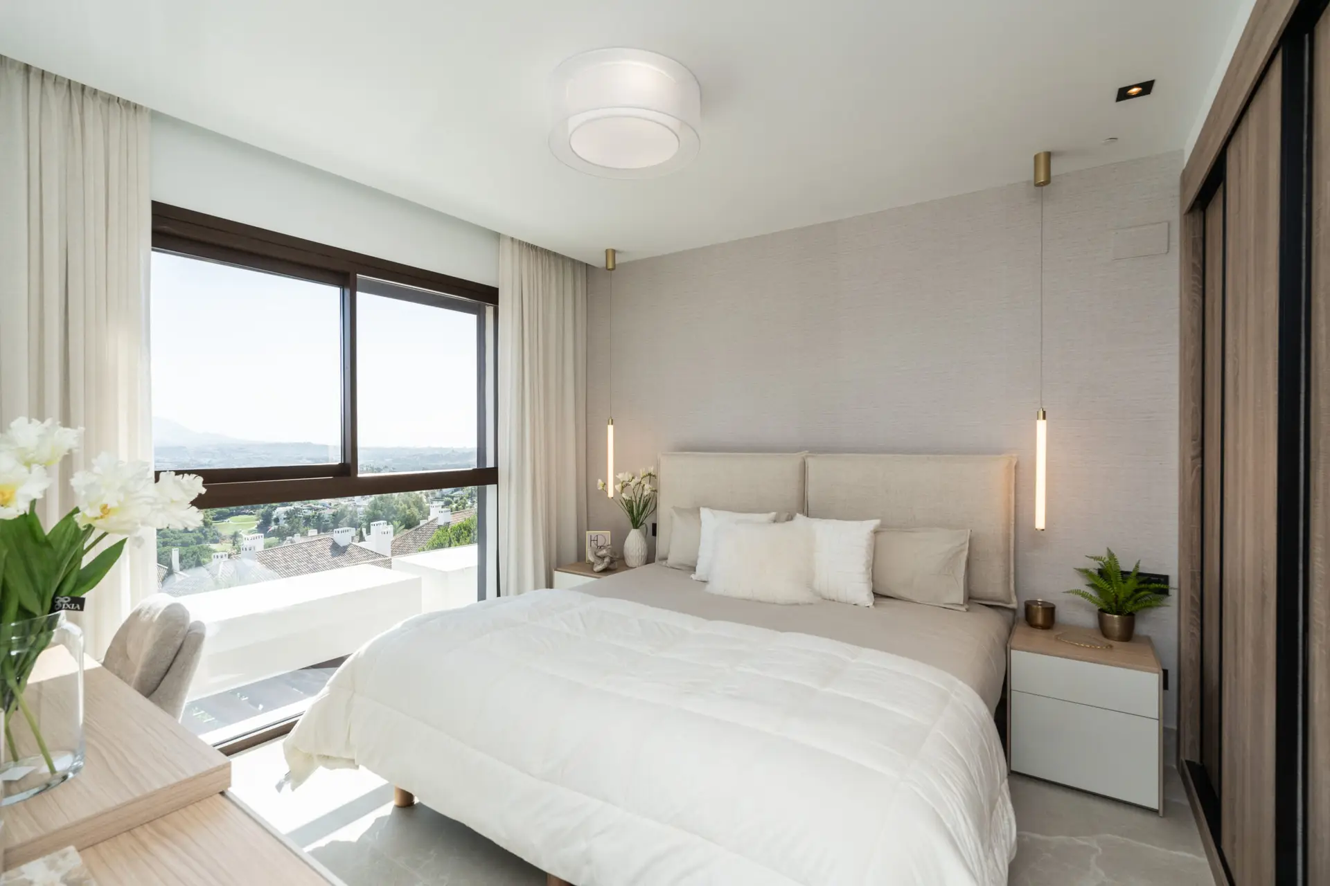 B6.1_The Meadows-townhouses-La Cala Golf-bedroom_Jun 25
